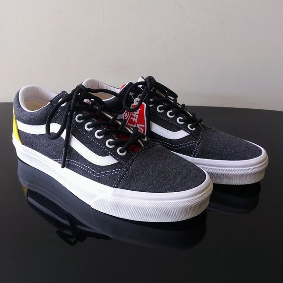 Vans Women's Old Skool Vans Costal Canvas Sneaker - Picture 2 of 13